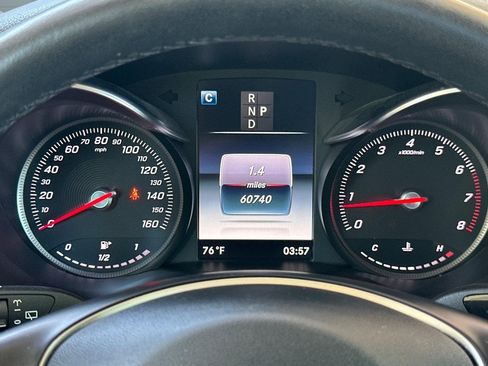 Used 2019 Mercedes-Benz GLC 300 4MATIC image 21
