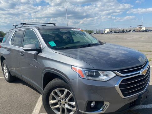 Used 2019 Chevrolet Traverse LT AWD/4WD image 1