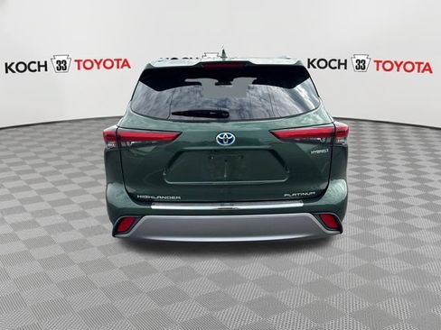 Used 2023 Toyota Highlander Platinum AWD/4WD image 7