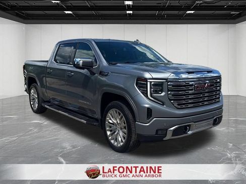Used 2023 GMC Sierra 1500 Denali AWD/4WD image 2