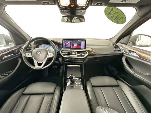 Used 2024 BMW X3 xDrive30i image 3