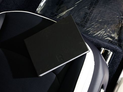 New 2026 Rolls-Royce Spectre image 32