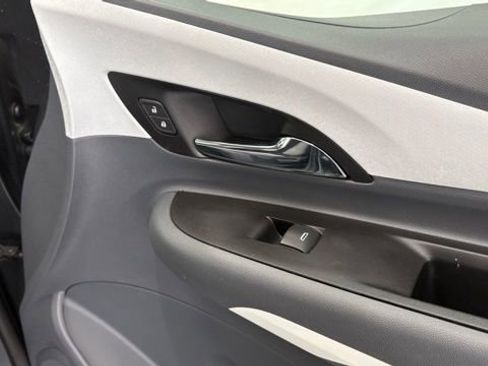 Used 2019 Chevrolet Bolt LT image 24