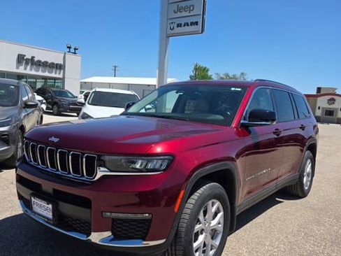 Used 2022 Jeep Grand Cherokee L Limited AWD/4WD image 1