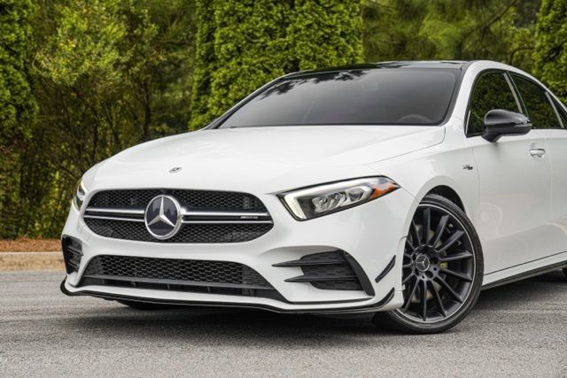 Used 2021 Mercedes-Benz A 35 AMG 4MATIC image 2