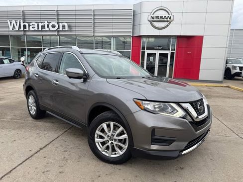 Used 2018 Nissan Rogue SV w/ Premium Package image 1