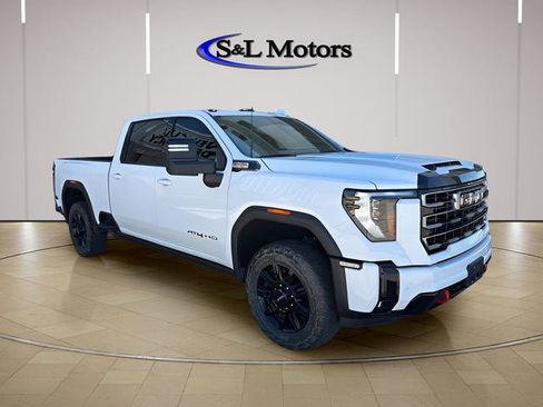 Used 2025 GMC Sierra 2500 AT4 w/ AT4 Premium Plus Package AWD/4WD image 1