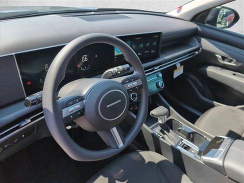 New 2026 Hyundai Tucson SEL image 3