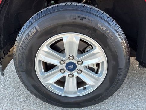Used 2020 Ford F150 XLT image 19