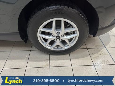 Used 2024 Ford Edge SEL w/ Convenience Package image 28