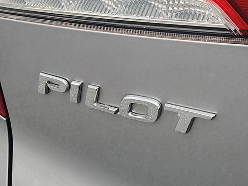 Used 2021 Honda Pilot EX-L image 31