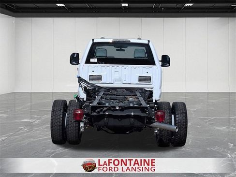 New 2026 Ford F550 4x4 Regular Cab Super Duty image 4