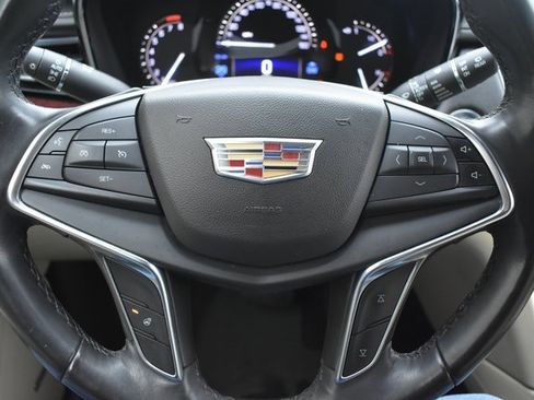 Used 2018 Cadillac XT5 Luxury w/ LPO, Wheel Lock Package image 21