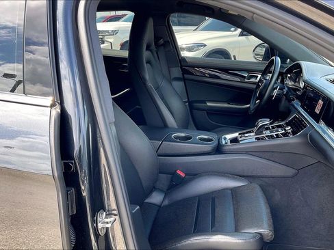 Used 2021 Porsche Panamera 4S image 29