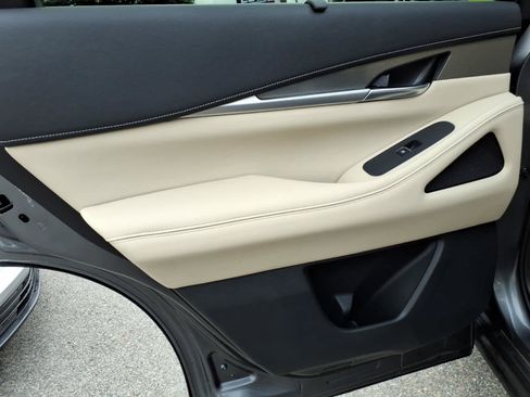 Certified 2023 INFINITI QX60 Luxe AWD/4WD image 12