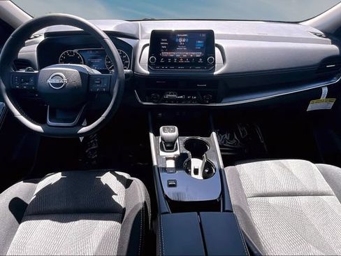 New 2026 Nissan Rogue SV FWD image 5