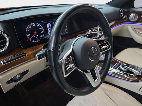 Used 2020 Mercedes-Benz E 350 4MATIC Sedan image 19
