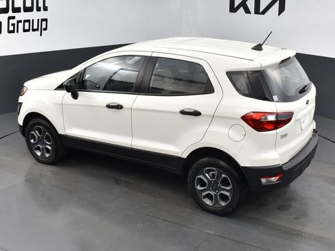 Used 2022 Ford EcoSport S image 11