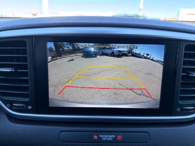 Used 2020 Kia Sportage LX FWD image 13