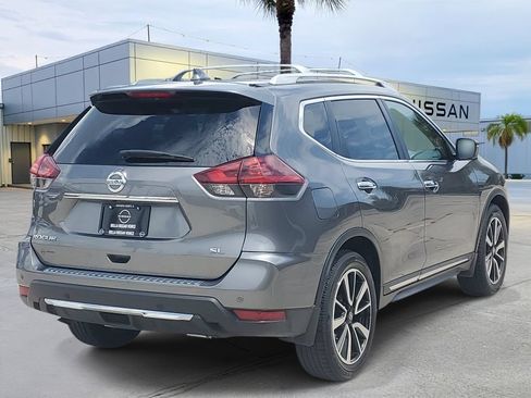 Used 2019 Nissan Rogue SL w/ Premium Package FWD image 6