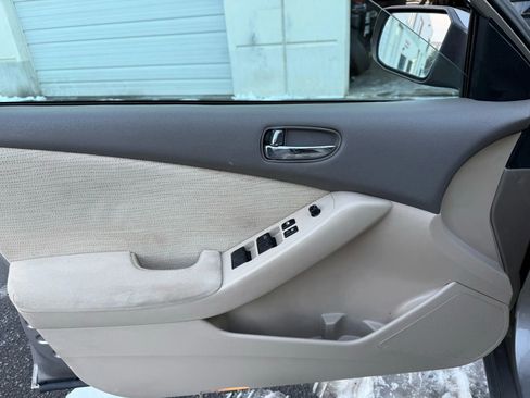 Used 2012 Nissan Altima 2.5 S image 16