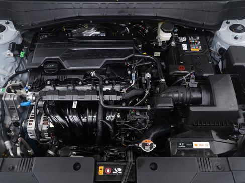 Certified 2026 Hyundai Kona SE image 29