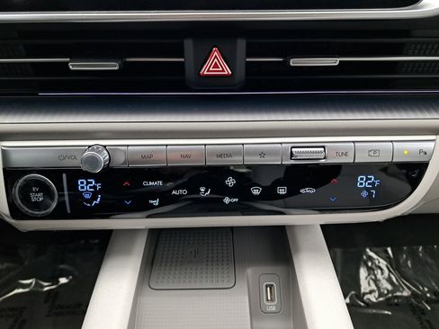 New 2025 Hyundai Ioniq 6 SEL image 23