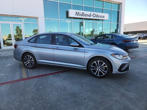 New 2026 Volkswagen Jetta Sport image 8