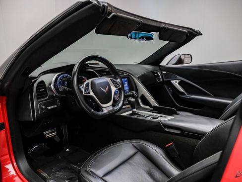 Used 2015 Chevrolet Corvette Z06 w/ 3LZ Preferred Equipment Group image 44