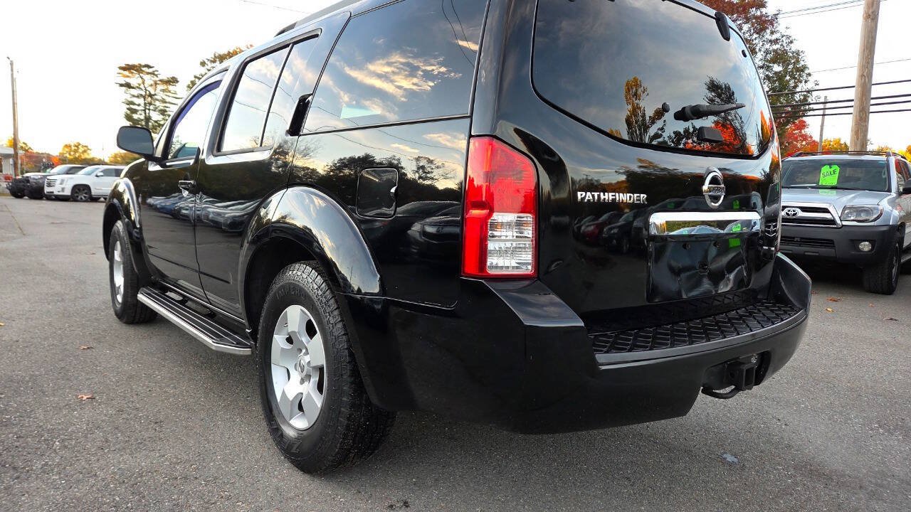 Used 2011 Nissan Pathfinder S AWD/4WD image 11