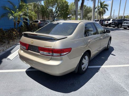 Used 2003 Honda Accord LX image 9