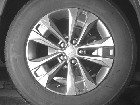 Used 2025 Chevrolet Equinox LT image 15