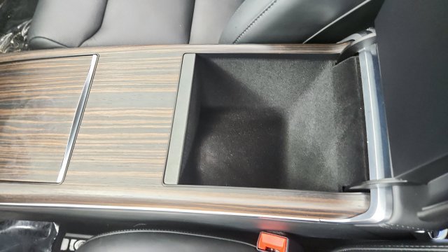 Used 2024 Tesla Model S AWD/4WD image 69