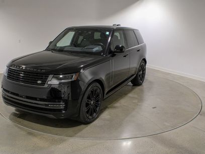 Used 2025 Land Rover Range Rover SE