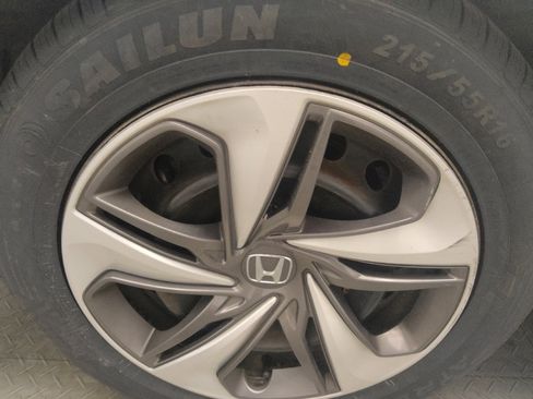 Used 2019 Honda Civic LX image 31