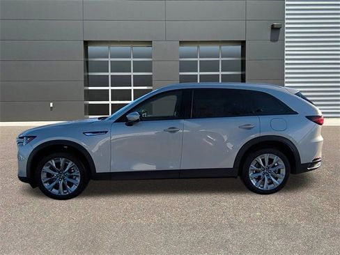 New 2026 MAZDA CX-90 3.3 Turbo w/ Preferred Package image 4