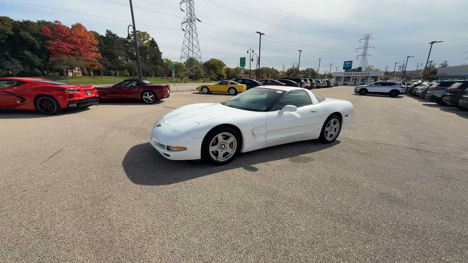 Used 1998 Chevrolet Corvette Coupe w/ Memory Pkg RWD image 4
