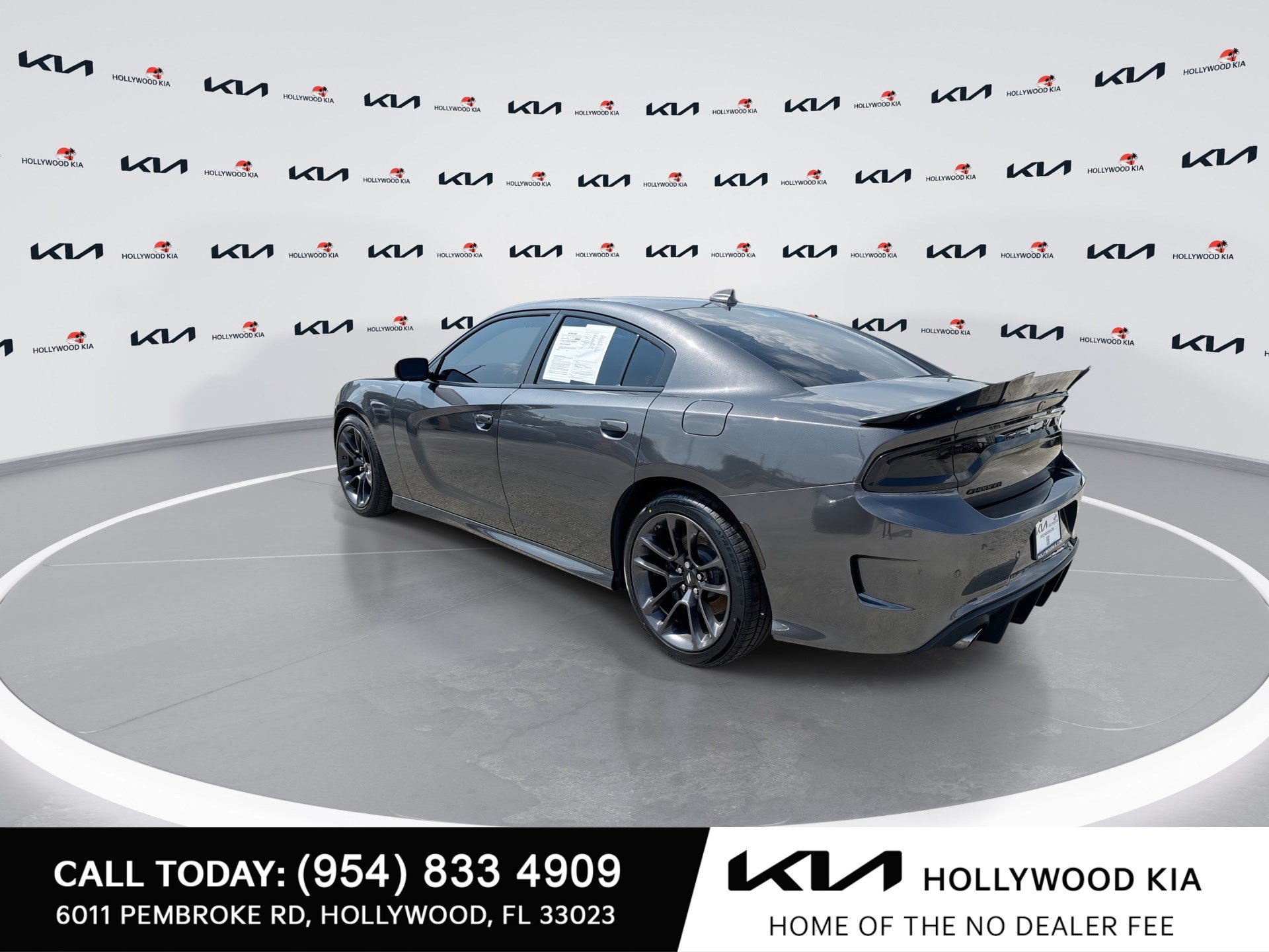 Used 2022 Dodge Charger Scat Pack RWD image 6