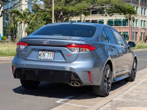 Used 2023 Toyota Corolla SE FWD image 5