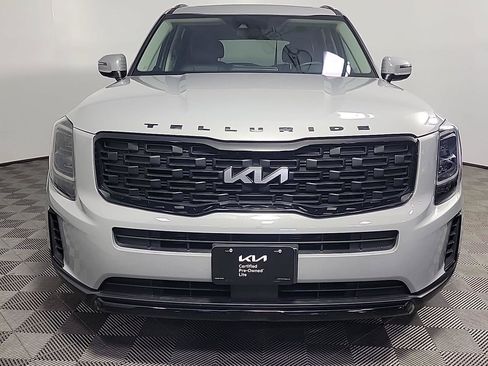 Certified 2022 Kia Telluride EX w/ EX Premium Package AWD/4WD image 13