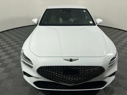 Used 2023 Genesis G70 2.0T RWD image 8