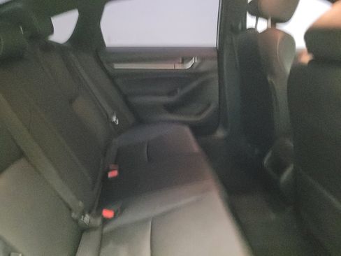 Used 2020 Honda Accord Sport image 19