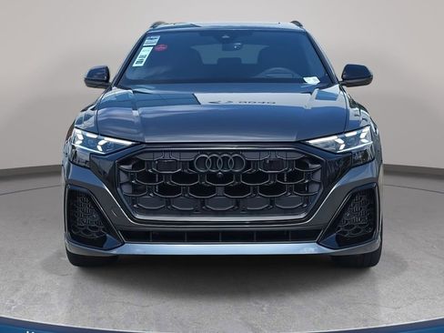 New 2026 Audi SQ8 Prestige image 2