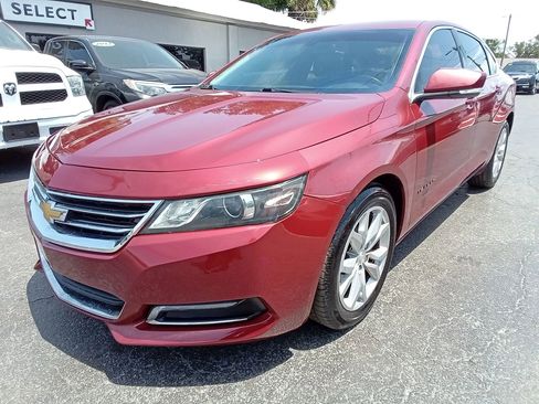 Used 2018 Chevrolet Impala LT FWD image 2