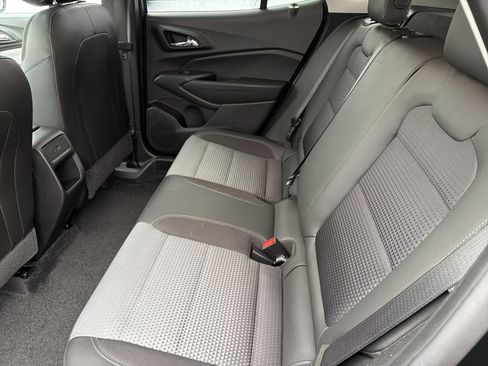 Used 2024 Chevrolet Trax LT w/ Driver Confidence Package image 23