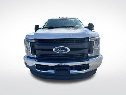 Used 2019 Ford F350 XL w/ XL Value Package AWD/4WD image 9