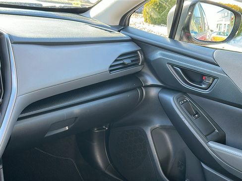 Certified 2025 Subaru Crosstrek 2.0i Premium image 20