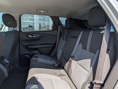 Certified 2025 Chevrolet Blazer LT AWD/4WD image 9