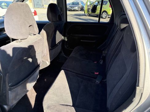 Used 2005 Honda CR-V EX image 12