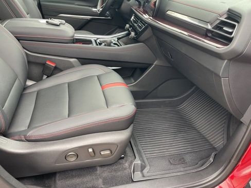 Certified 2025 Chevrolet Traverse RS w/ LPO, Floor Liner Package image 35
